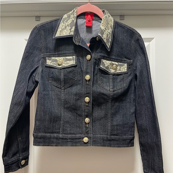 V Cristina Denim Suit-Lace Detail and Jeweled Buttons. - Picture 10 of 16
